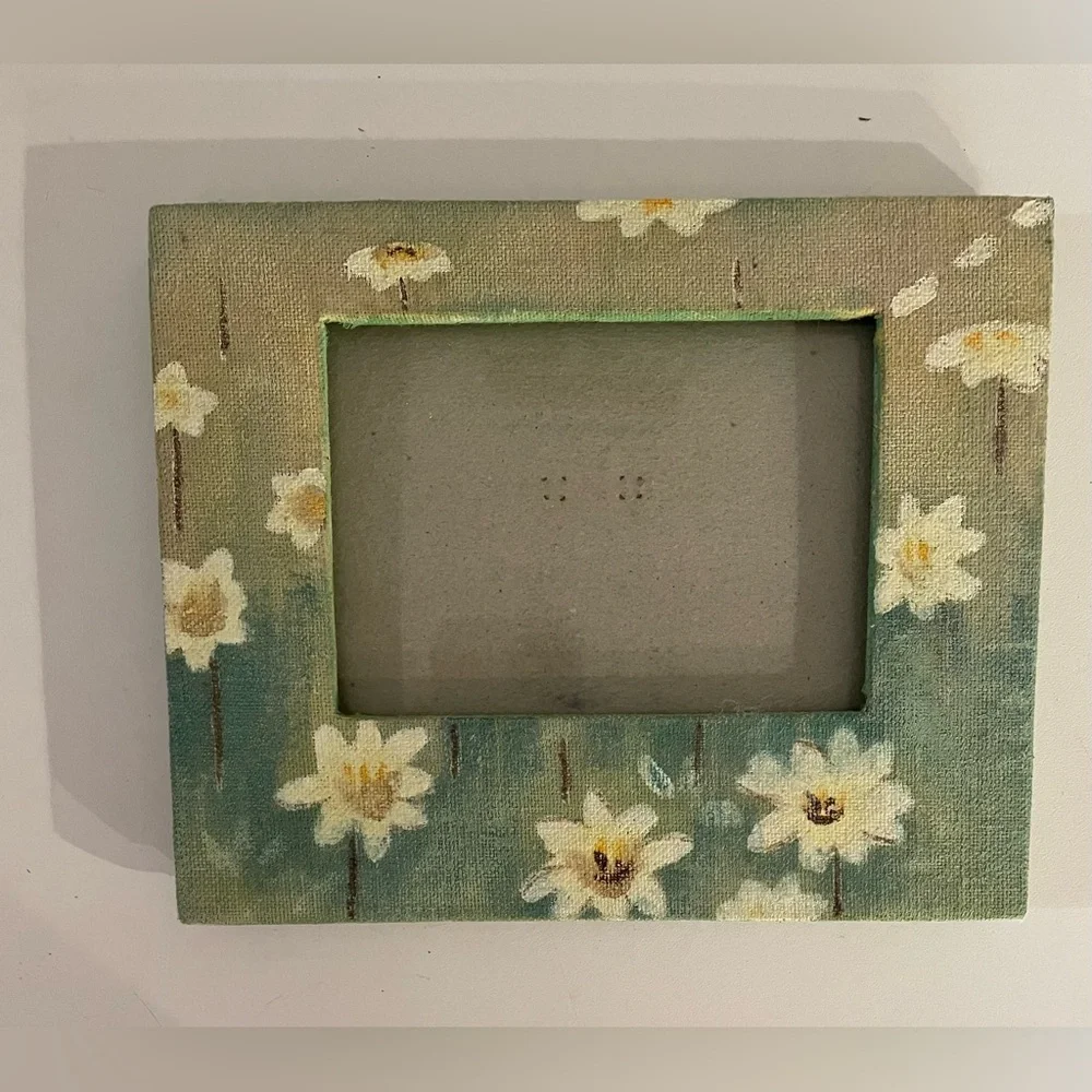 Rustic Daisy Photo Frame - Picture 2 of 9